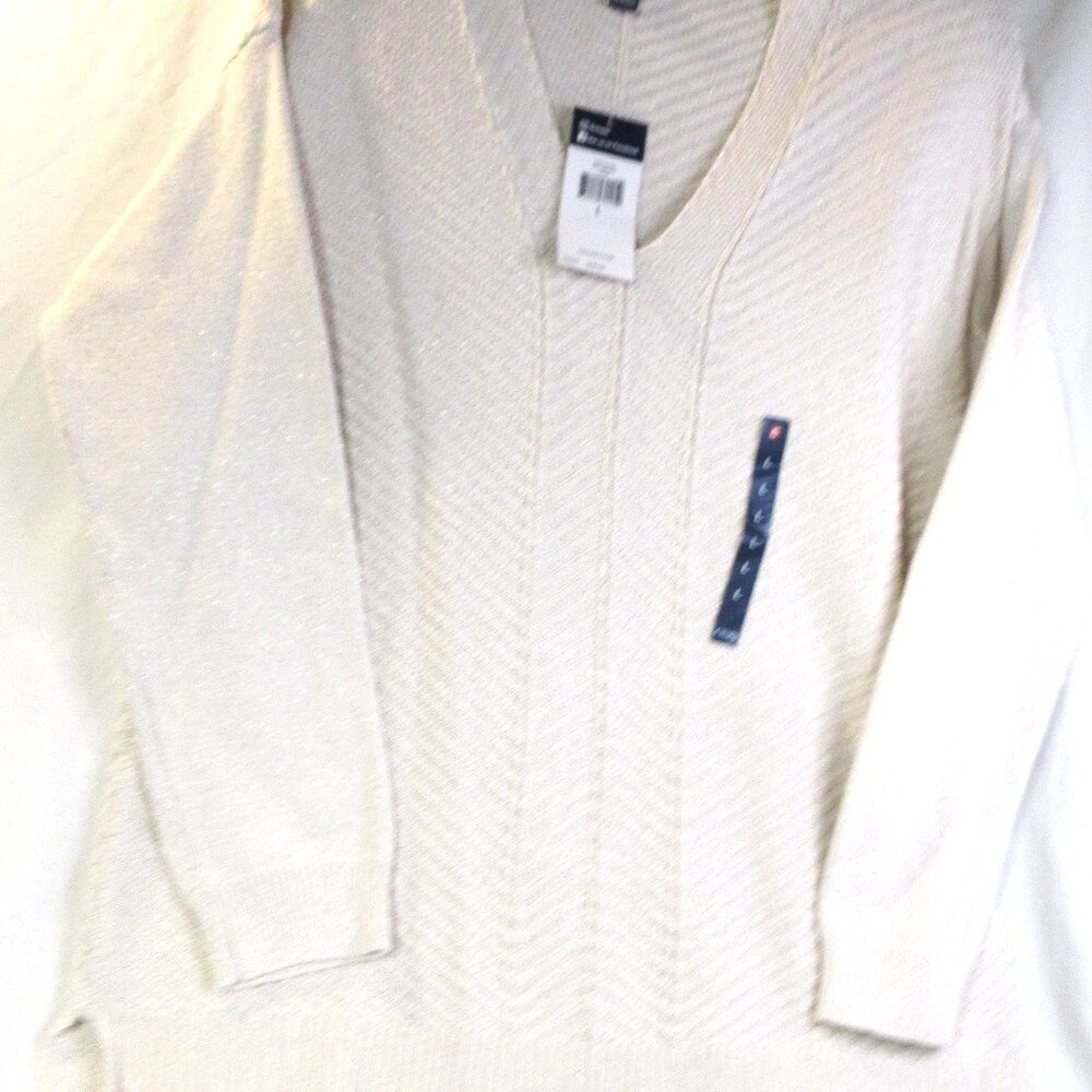 NWT CHAPS STUNNING SWEATER WITH METALLIC THREADS~ SIZE LARGE